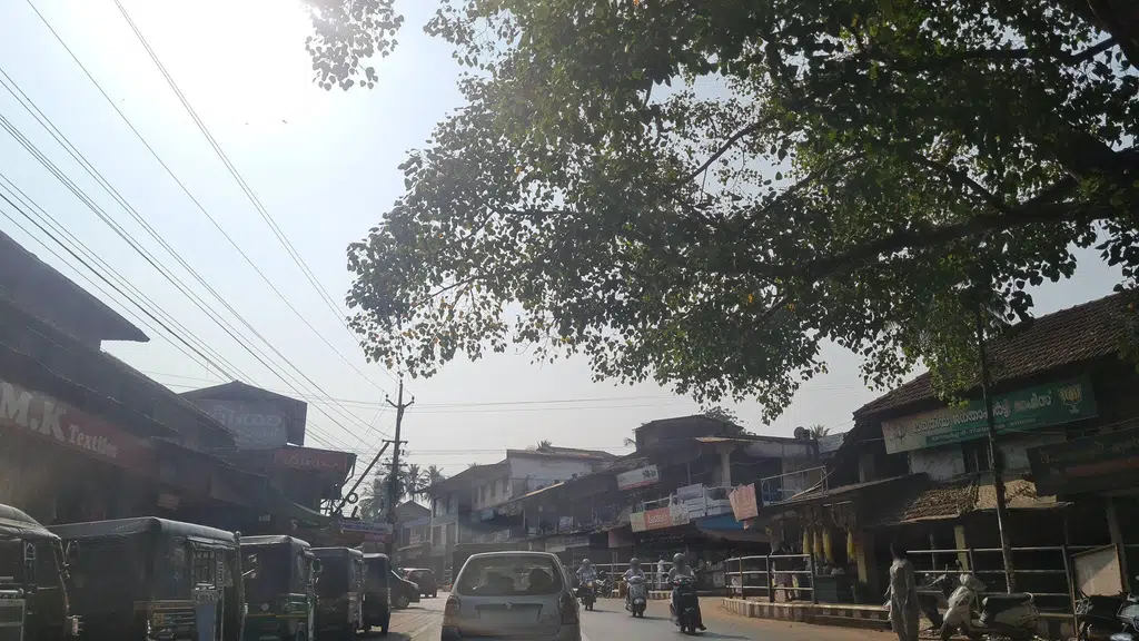 Balussery-Kannadipoyil Jeep Stand