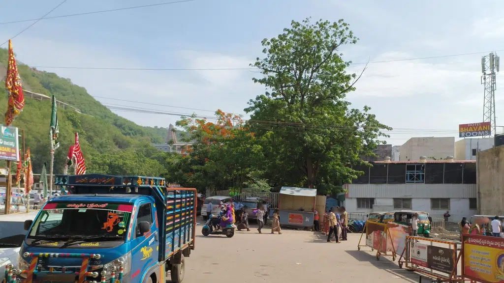 Sree Ganga Parvathi Sametha Vijeshaswara Swami Vari Temple