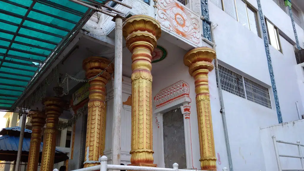 Shri Vidya Saraswati Temple