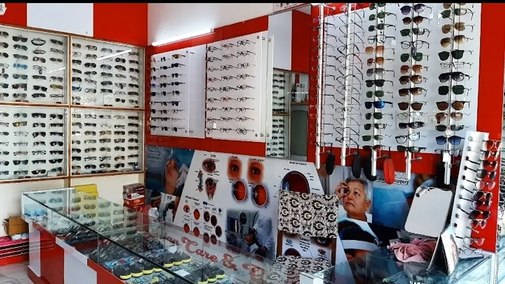Vision CARE Optical  HOUSE