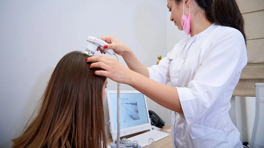 Dr. Akshay Kumar Jain - Dermatologist  | Skin Treatment