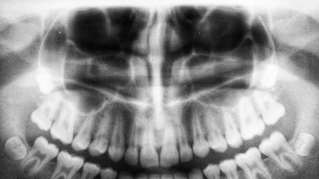 Raut dental clinic