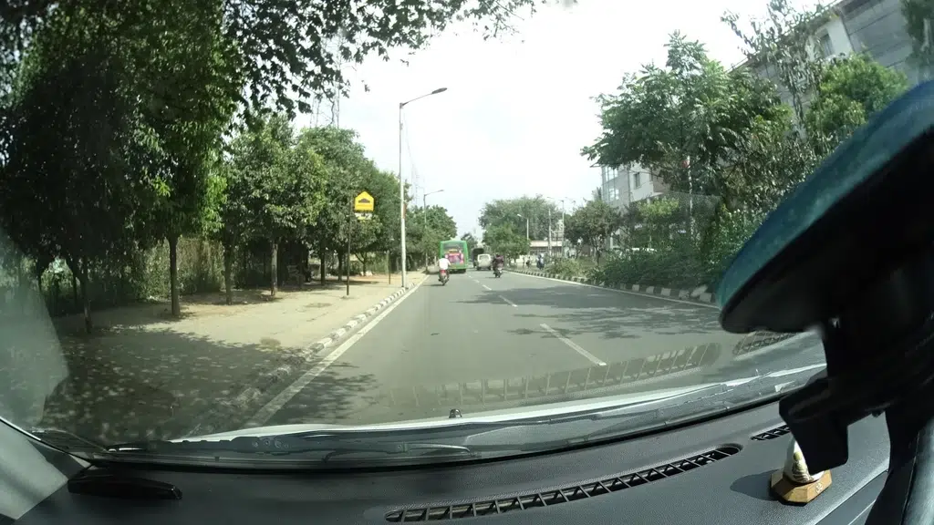 Maruti Suzuki ARENA (Mandovi Motors, Bengaluru, Yelahanka Town)