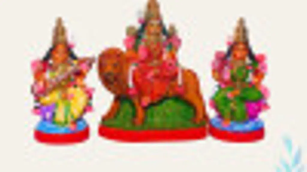Poompuhar Sales Showroom