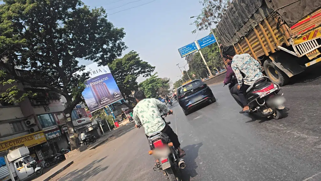 Shri Siddhivinayak Hospital