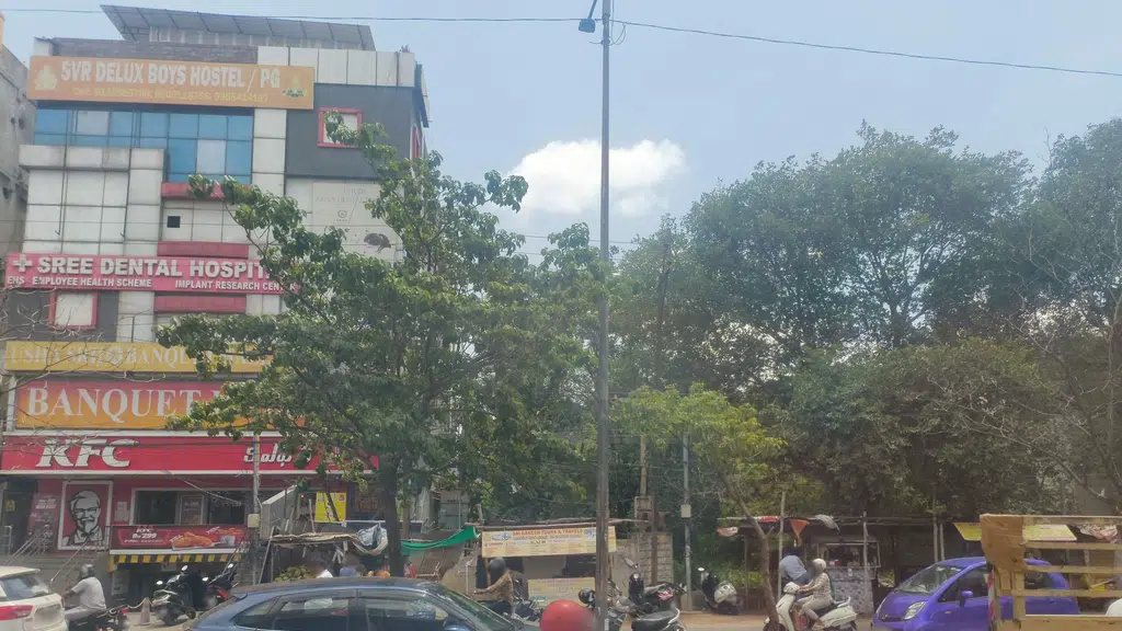 Hotel Nakshatra Inn