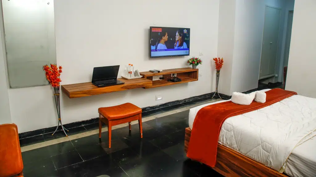 Amaravathi Hotel