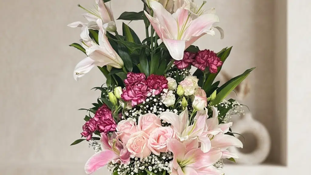 DP Saini Florist and Bakers