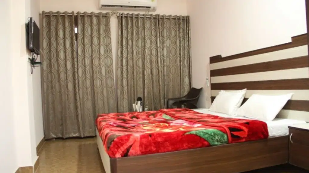 Hotel Gorbandh Palace