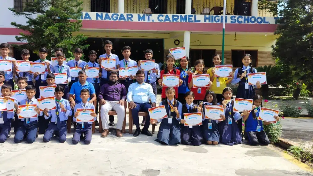 LOHIA NAGAR MT. Carmel HIGH School - Tekari
