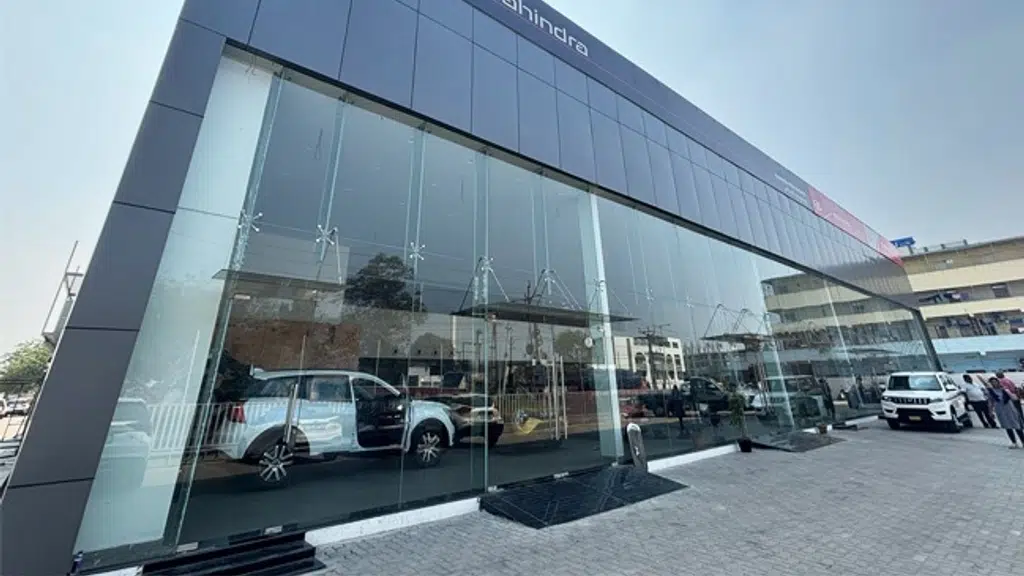 Mahindra Automotive Showroom