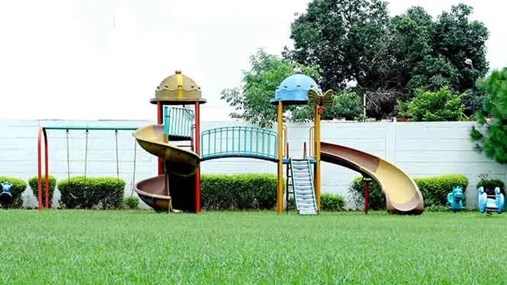Shashi Madan Public School Meerut Daurala Branch
