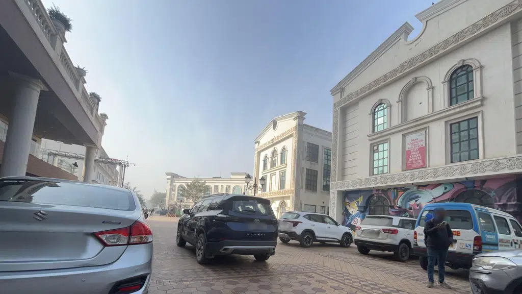 Omaxe Mall Faridabad
