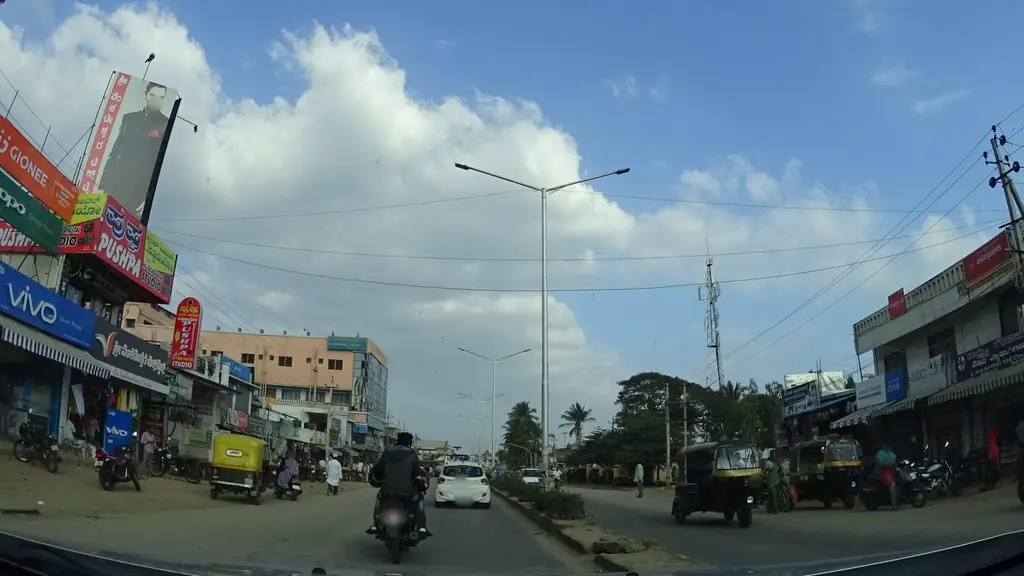 Pai Mobiles - Mallavalli