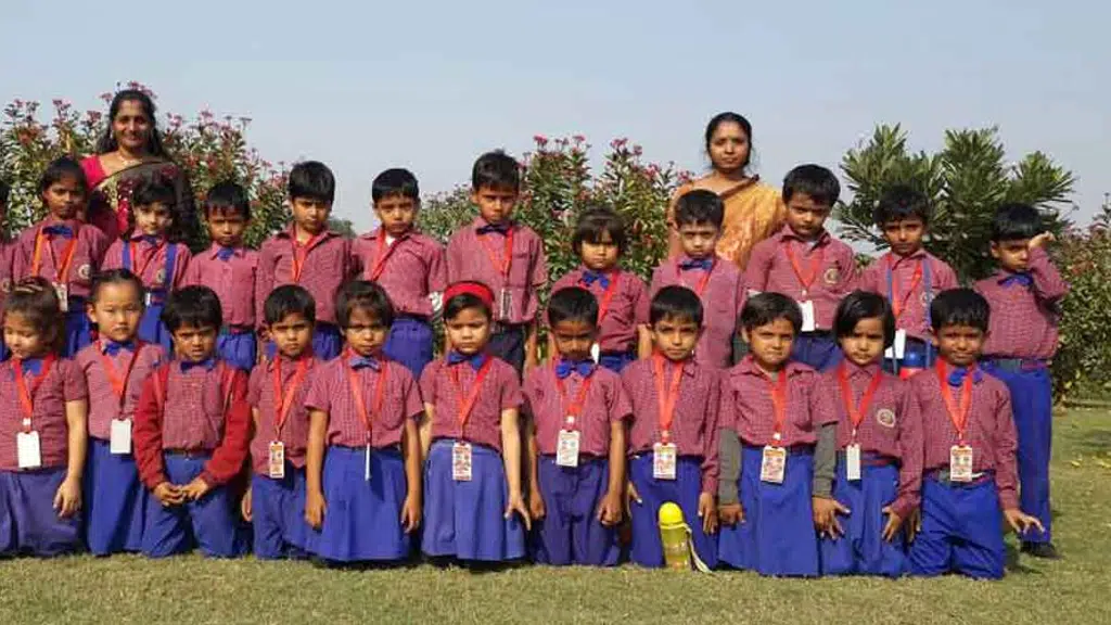 Mother's Lap Public School
