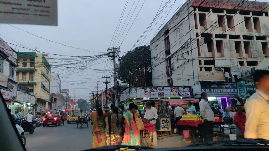 Jagdamba Mobiles