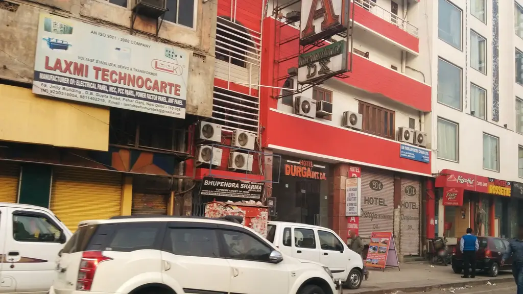 Rama Signage and Creative