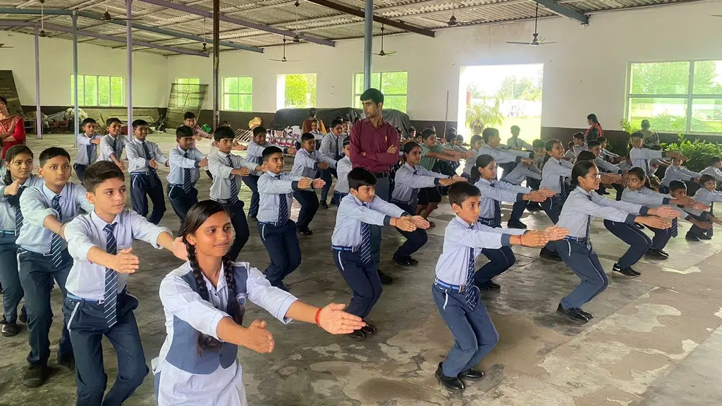 Akshara Public School