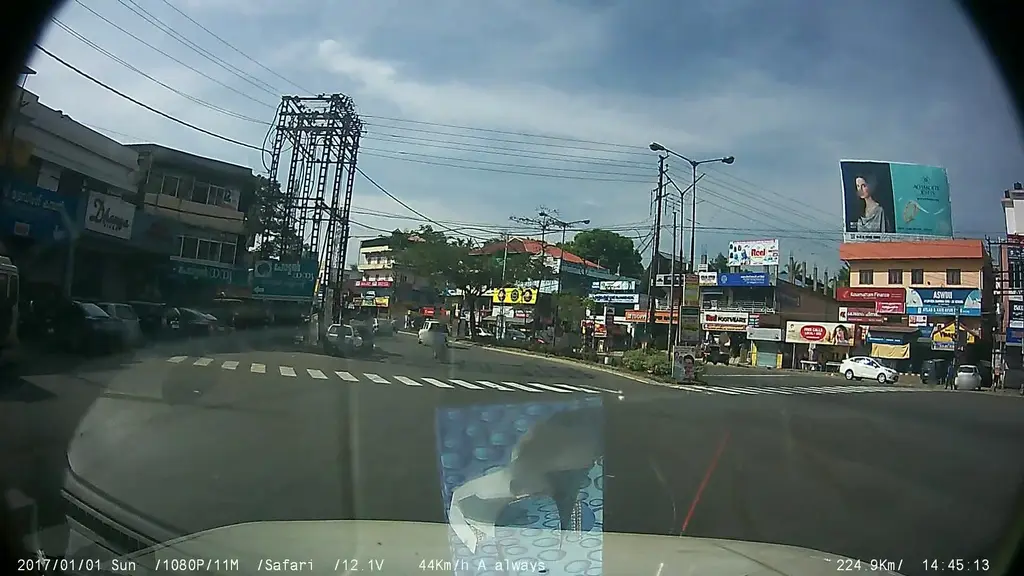 എ.ഈ.എം സ്റ്റീൽ ഹൗസ്
