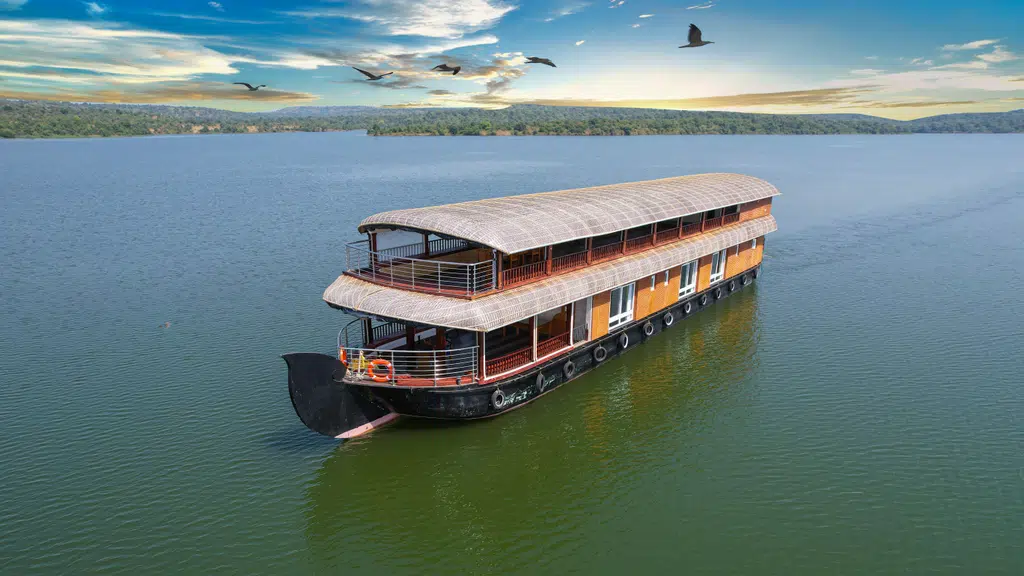 The Backwoods Emerald Resort