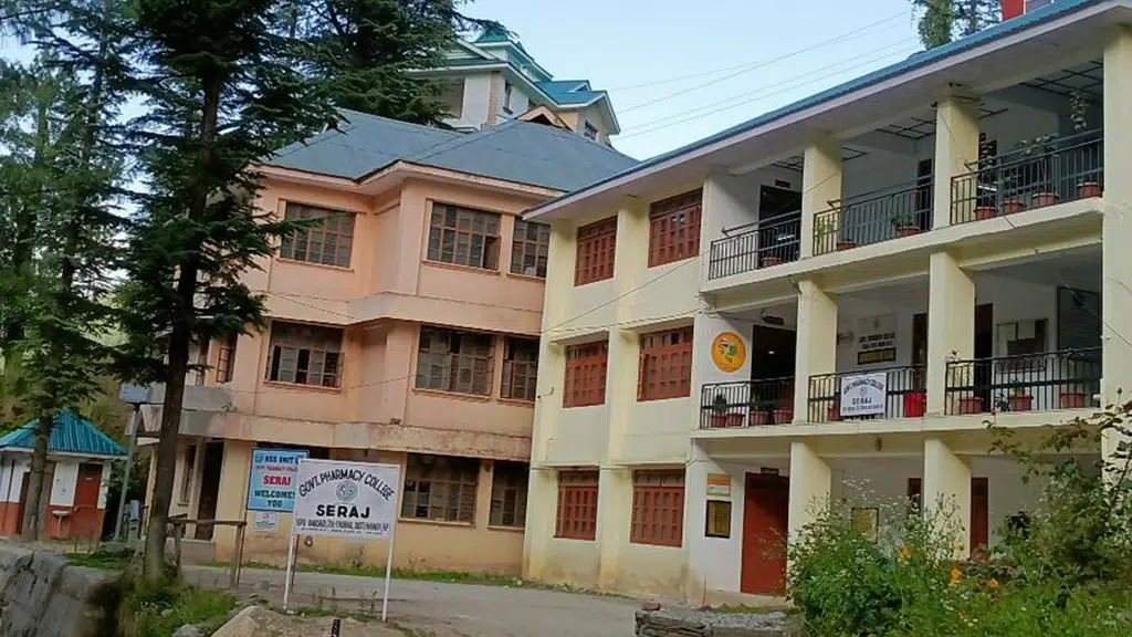 Govt. Pharmacy College Seraj