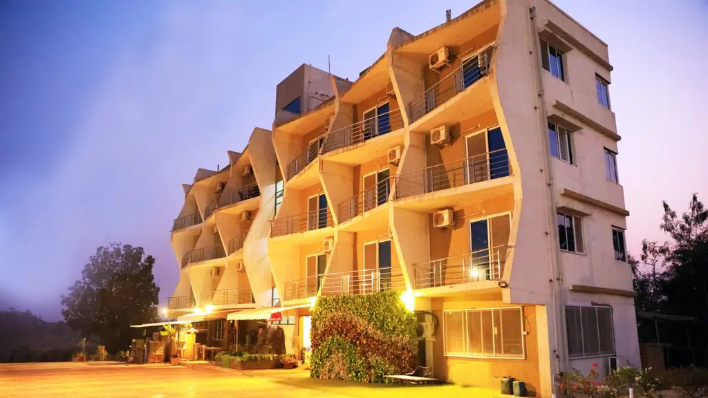 Dreammland Resort
