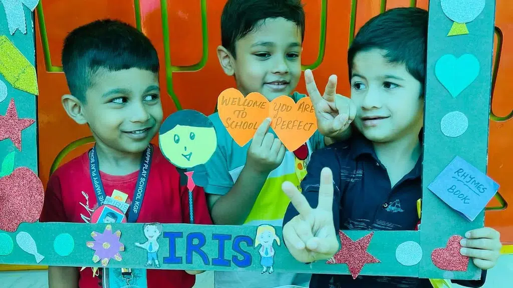 IRIS International School