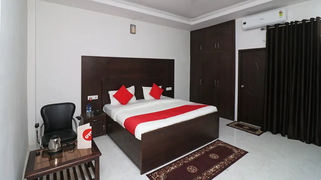 OYO 6740 Hotel Athidhi Grand