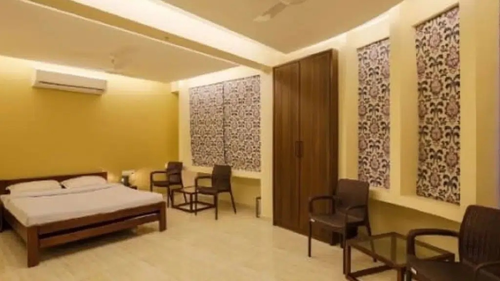 Hotel Darshan Shahupuri