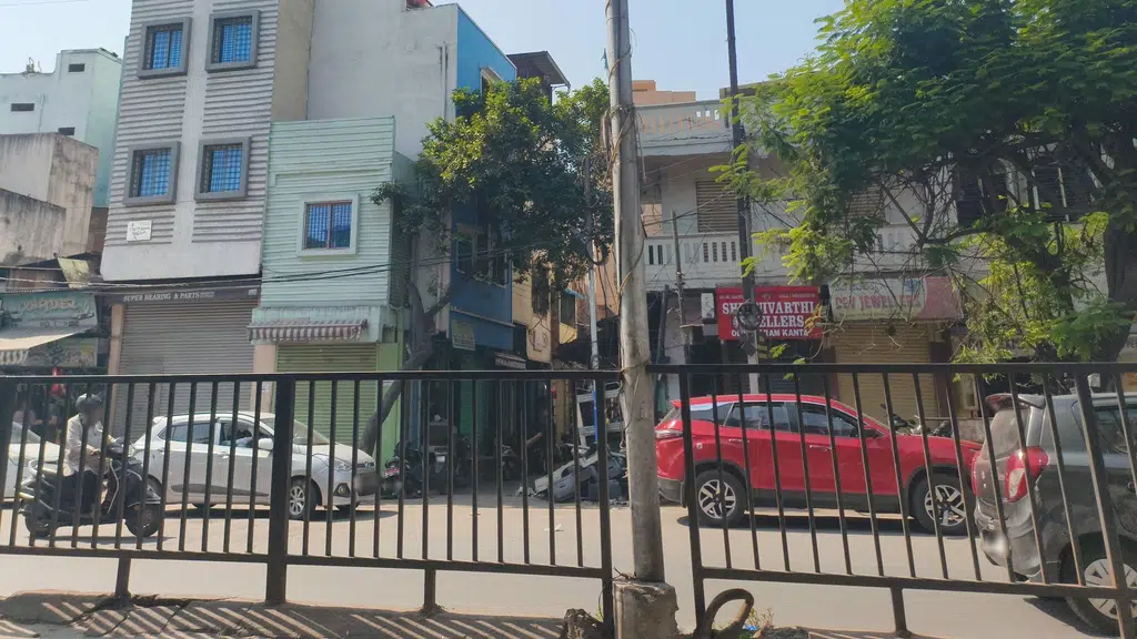 Balaji Tiffin Center