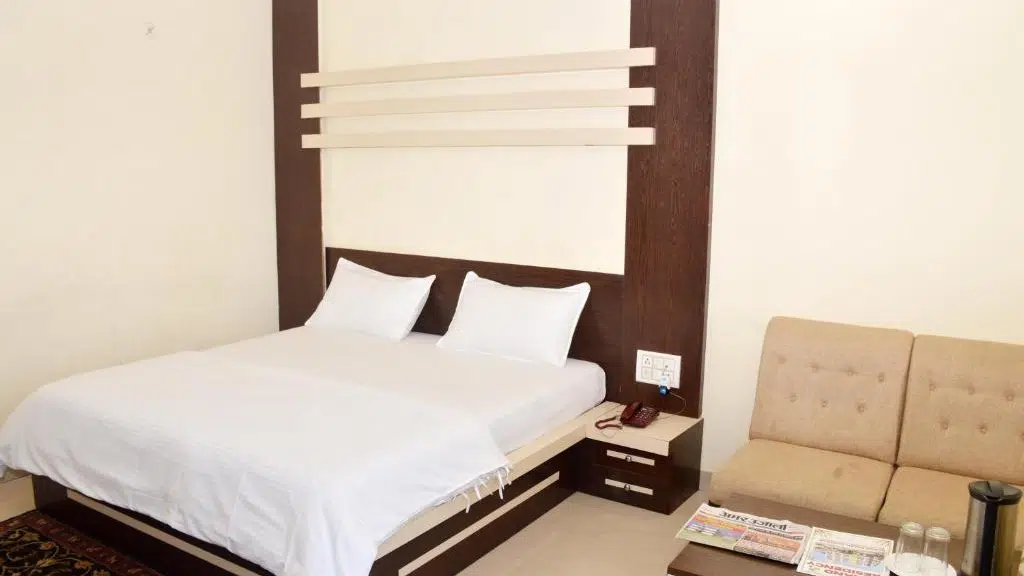 Hotel Nand Residency