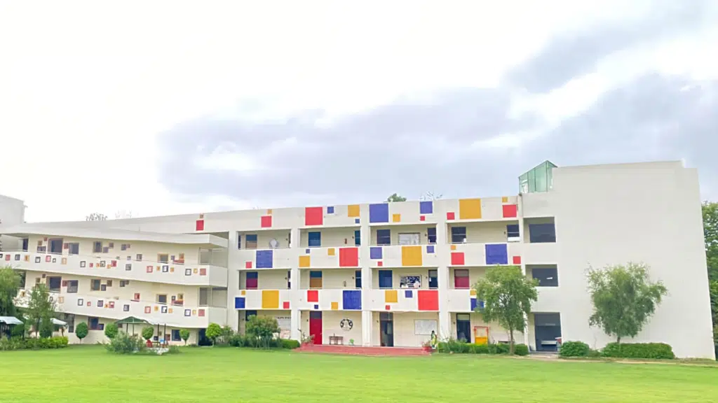 Modern Public School-Greater Noida