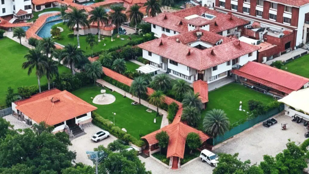 Crescent Resort Sehore