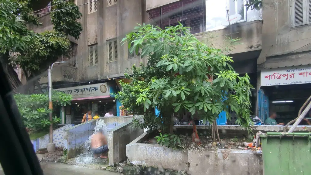 Beniatola Street Mariners Uttor Kolkata