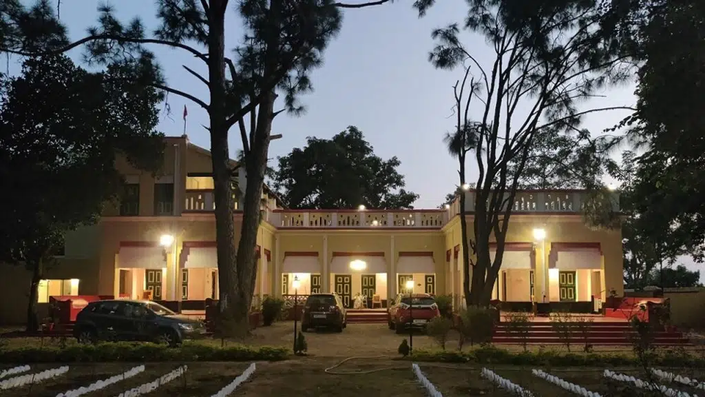 Tulin Heritage Bungalow