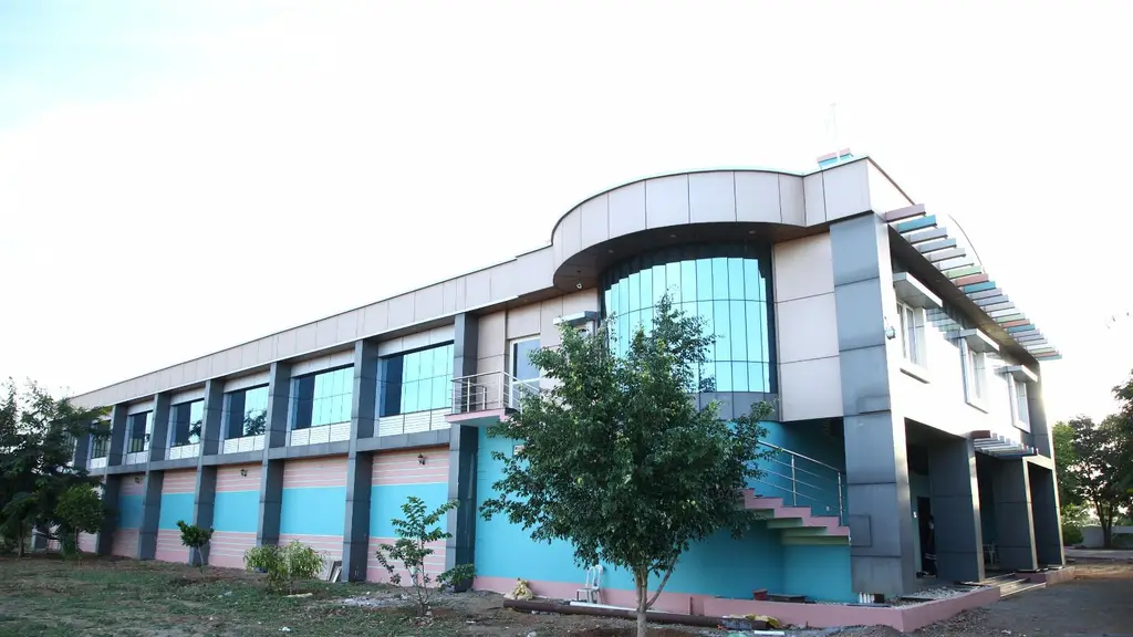 United Public Sr. Secondary School - CBSE