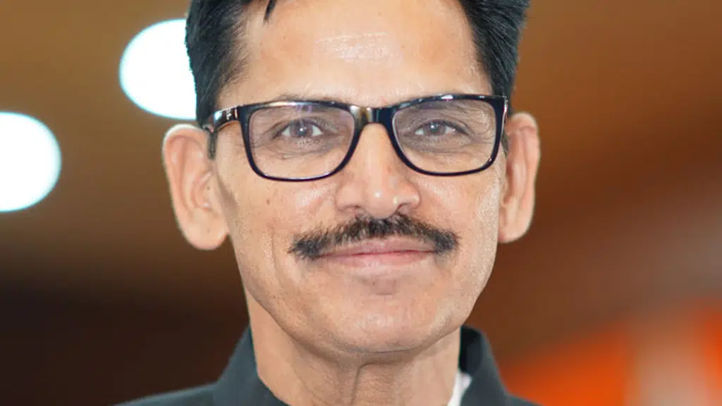 ApnaDesh