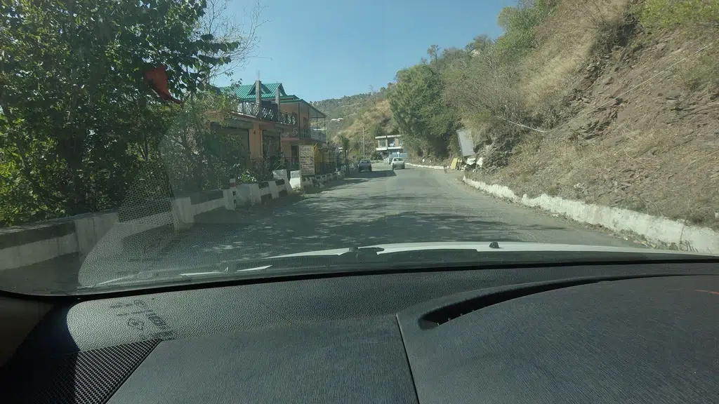Hotel Dhami Retreat