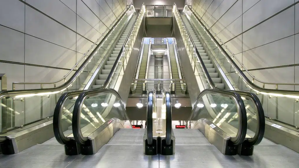 Somi Elevators