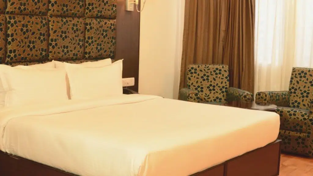 Hotel PACIFIC - A Boutique Hotel near DAL LAKE