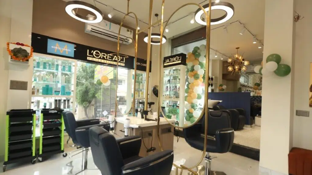 The Shade's Unisex Salon
