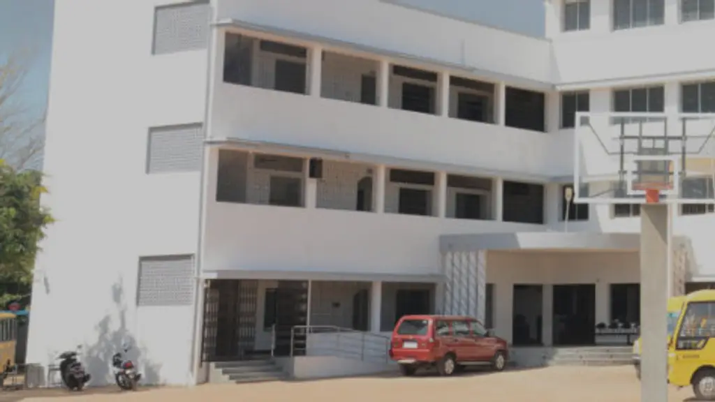 National Academy Metric School