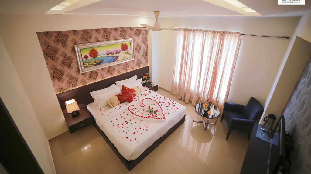 Prabhaa Grand Inn