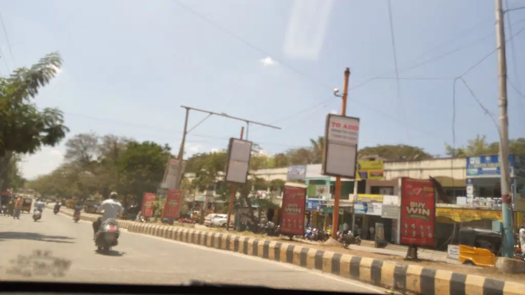 Minister White - Dhoti shop in Tirupati 1