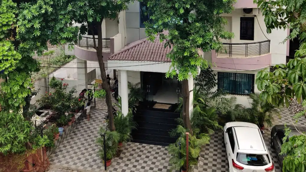 Atharv Hotel