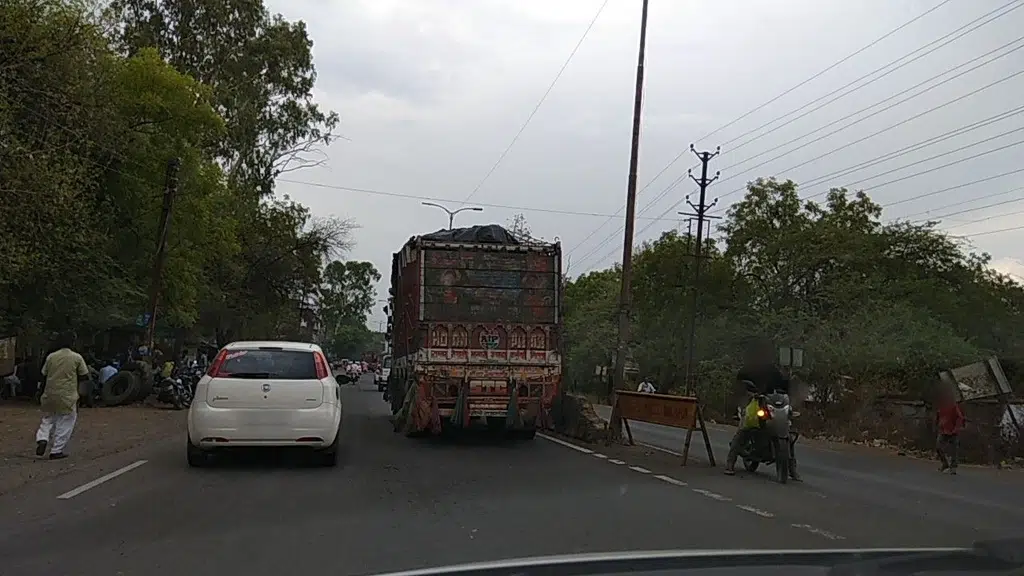 Eicher Tractors Dealerships - Sarvshaktiman Tractors
