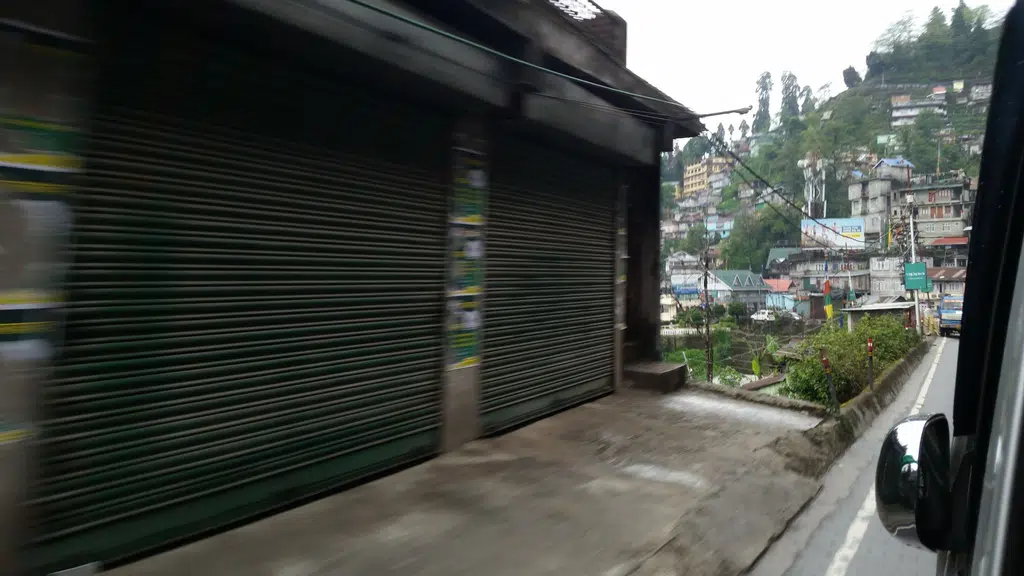 Hamro Deorali, Duptin-Mirik हाम्राे देवराली, डुप्टिन-मिरिक