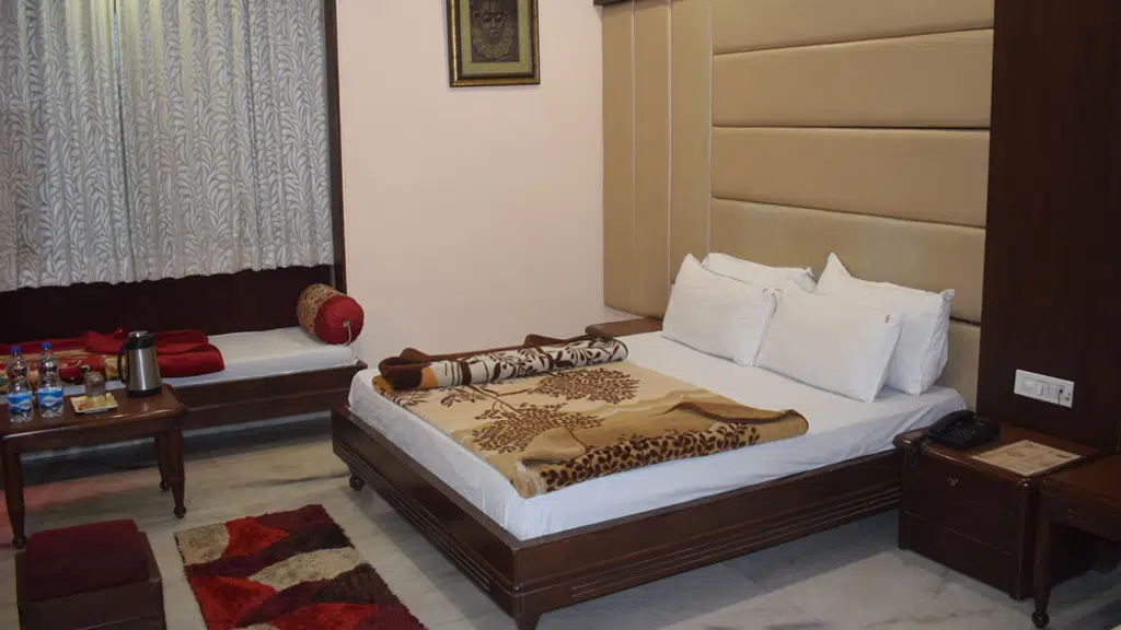 Hotel Ambaji International