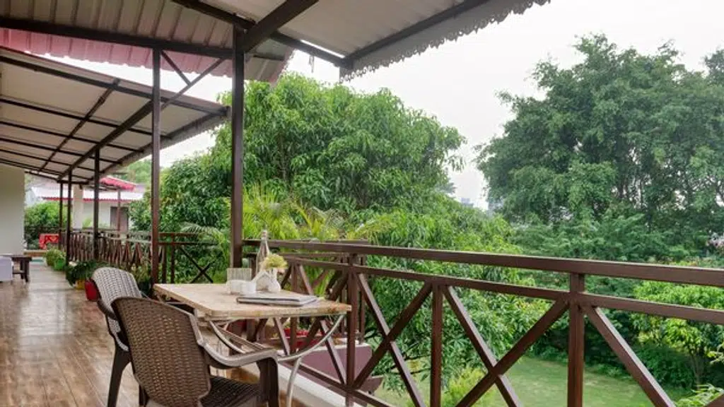 Karans Corbett Motel
