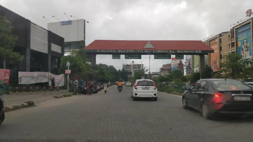 Focuz Carmart - Mahindra Firstchoice